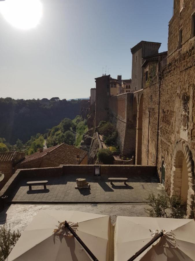 La Torre Della Piramide Hotell Pitigliano Exteriör bild